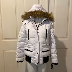 Guess winter coat M NWT